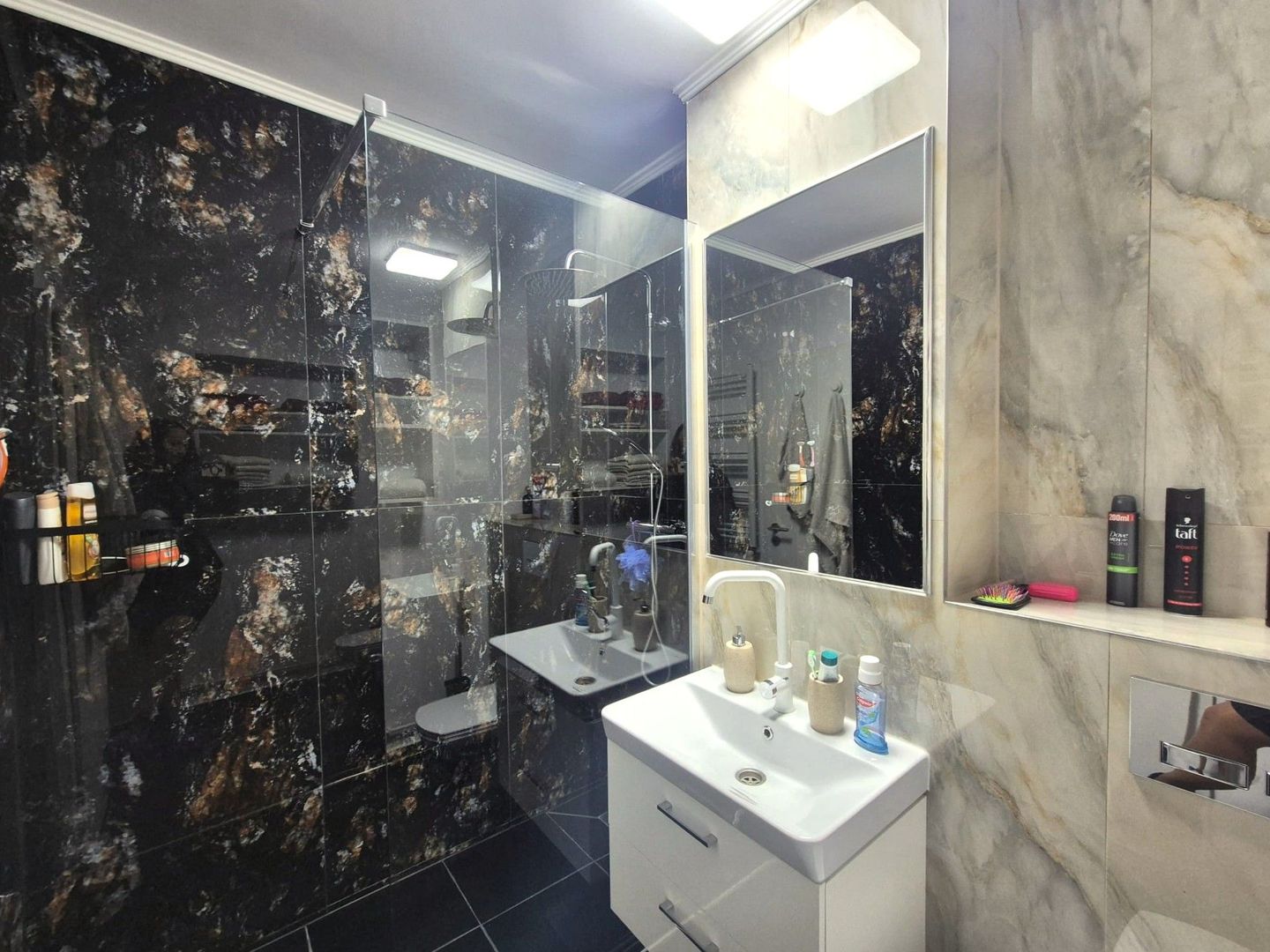 Zonă centrală – Apartament 2 camere, mobilat și utilat complet, modern - Poză 8