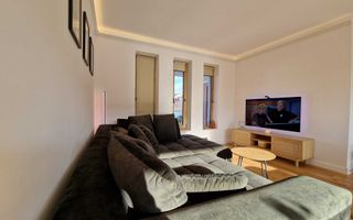 Casa spatioasa si moderna cu garaj, clasa energetica A, panouri solare - Poză 2