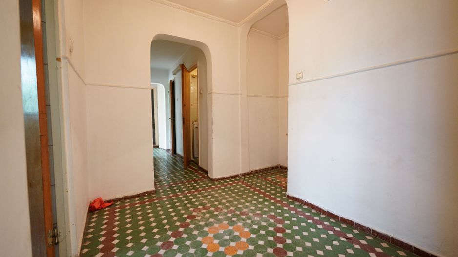 3 Camere, 400 metrii de Metrou Obor, necesita renovare, Bloc 1983 - Poză 3