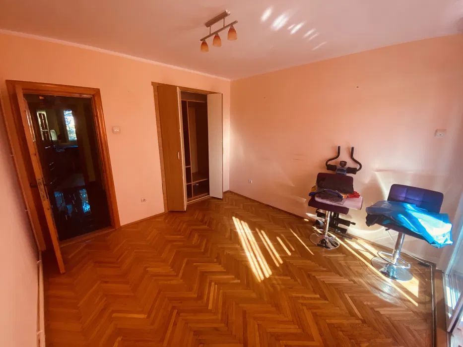 Apartament 3 camere Tiglina 2 - Poză 5