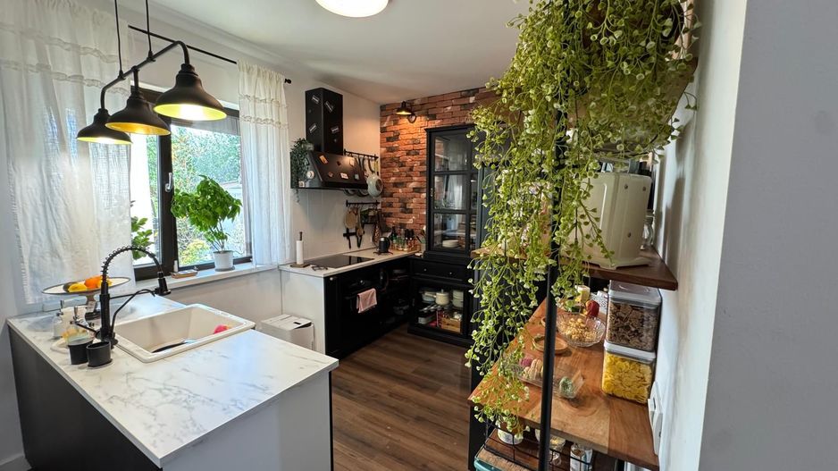 CASA INDIVIDUALA LANGA PADURE | MOBILATA SI UTILATA - Poză 3