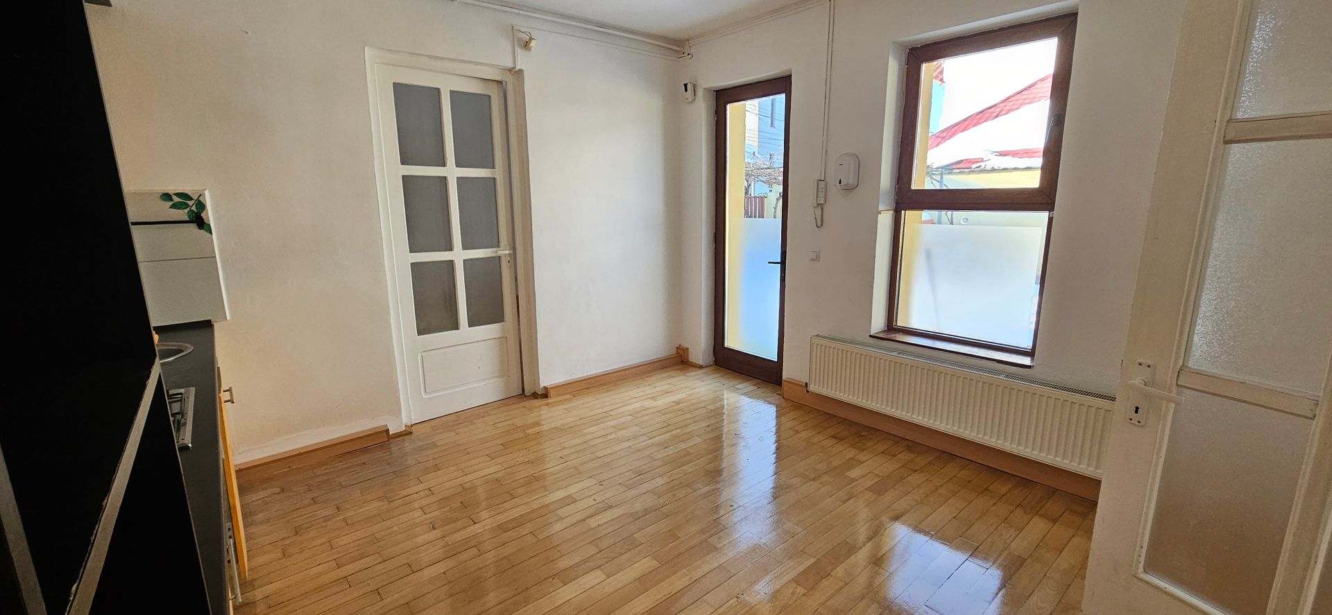 Casa de inchiriat in Andrei Muresanu, str. Anatol France - Poză 6
