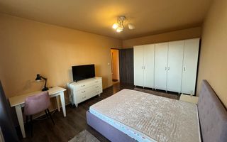 Apartament de 2 camere, 50mp, decomandat, Zona UMFST - Poză 2