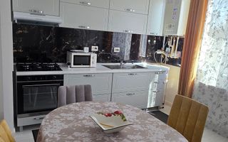 Apartament Bulevardul Decebal etaj 1 - Poză 11