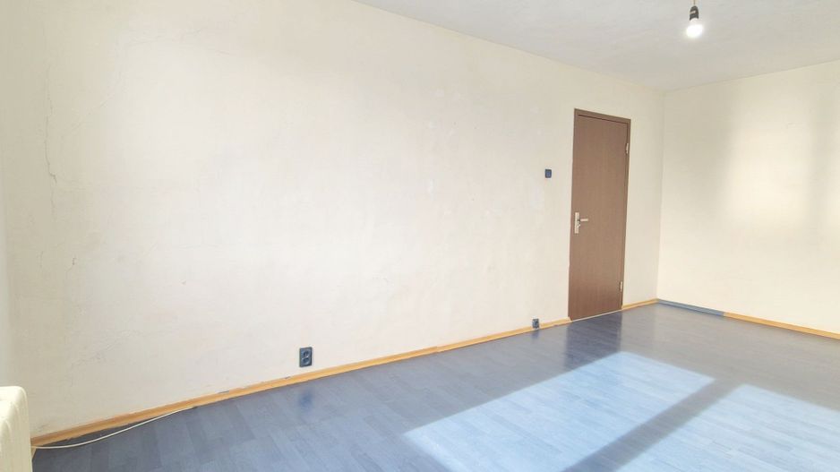 COMISION 0% - Apartament 2 camere bloc 1980 Crangasi la 5 minute metrou si parc - Poză 4