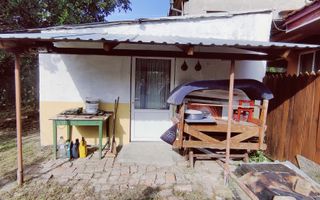 CASA 65 MP LA CURTE COMUNA CU TEREN 650 MP ZONA FRATELLI - Poză 10