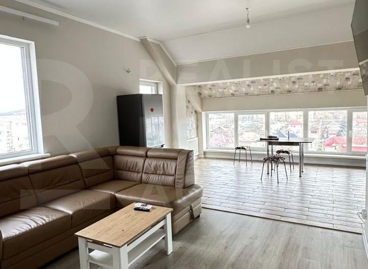 Vânzare, apartament, 3 camere , str. Alexandru cel bun, Hîncesti. - Poză 3