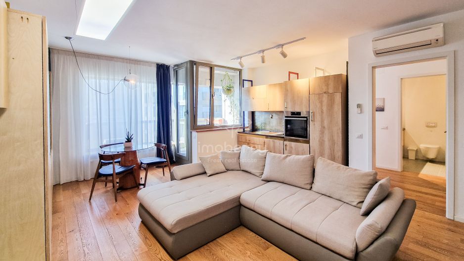 Vedere panoramica spre apus | Mobilat & utilat | 2 bai | Aviatiei Park - Poză 3