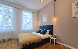 Casa de vânzare zona Centrală - 225 mp - Poză 11