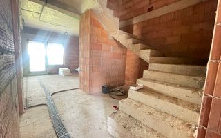 Casă la roșu, 3 dormitoare, teren 340 mp – Moșnița Nouă, lângă Kaufland - Poză 4