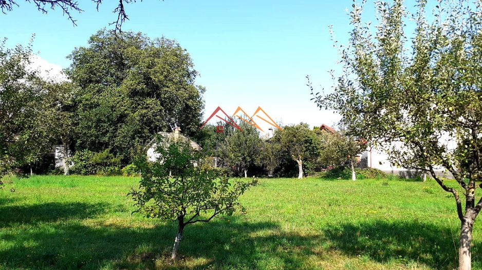 Casa 3 camere, teren 3625 mp, toate utilitatile, Sacele, Brasov - Poză 3