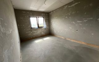Duplex de vânzare - 125mpu și 230mp curte | Sura Mica - Poză 6