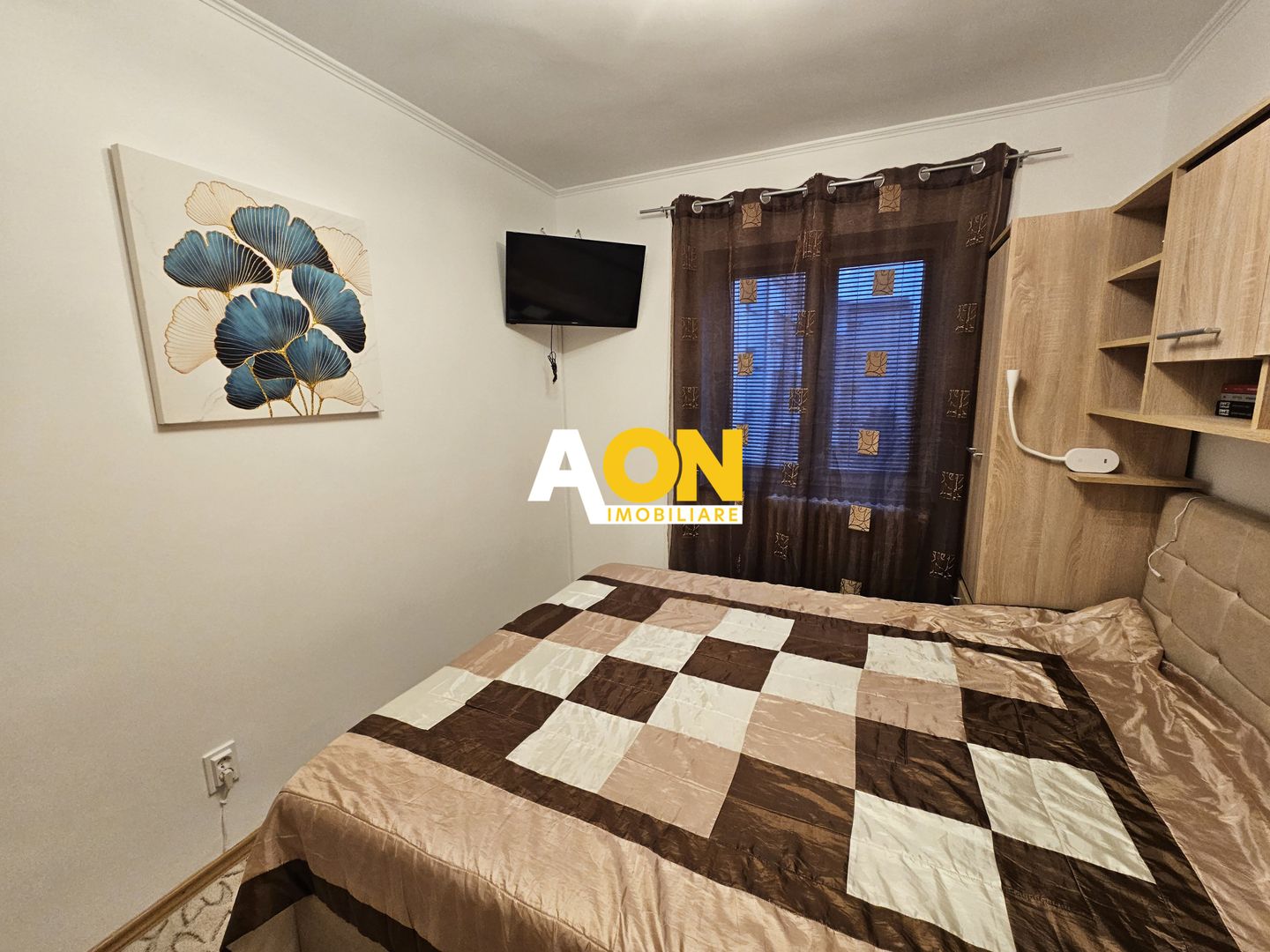 Apartament 3 camere, mobilat, utilat, etaj 2, Cetate - Poză 6