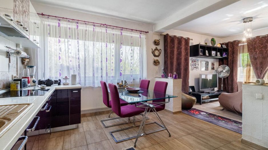 Vila spațioasă și elegantă, aproape de pădure – Tunari, Ilfov - Poză 1