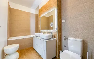 Vanzare Casa 5 Camere Pipera Rond OMV - Poză 11