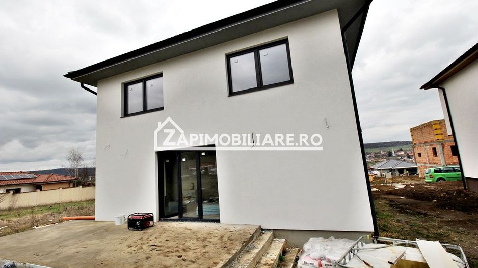 Casa 5 camere,3 băi,la cheie,138 mp,528mp teren,0% comision - Poză 11
