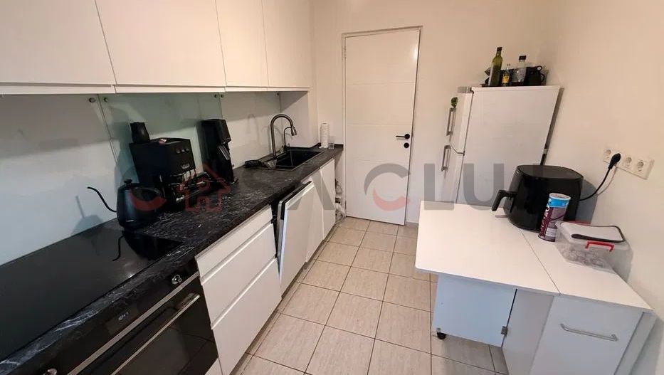 Bloc Izolat - Finisat Modern - Zona Mega Image Eremia Grigorescu - Poză 8