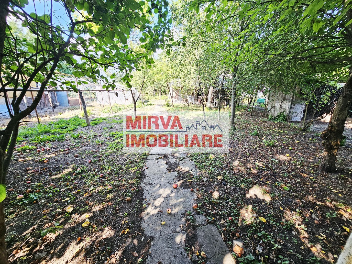 🏡 Casă cu 5 camere, teren 3.419 mp, lângă pădure – Bătești - Poză 9