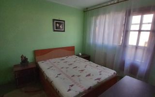 De inchiriat apartament cu 2 camere, etaj 3, Siderurgistilor, 1400 lei - Poză 3