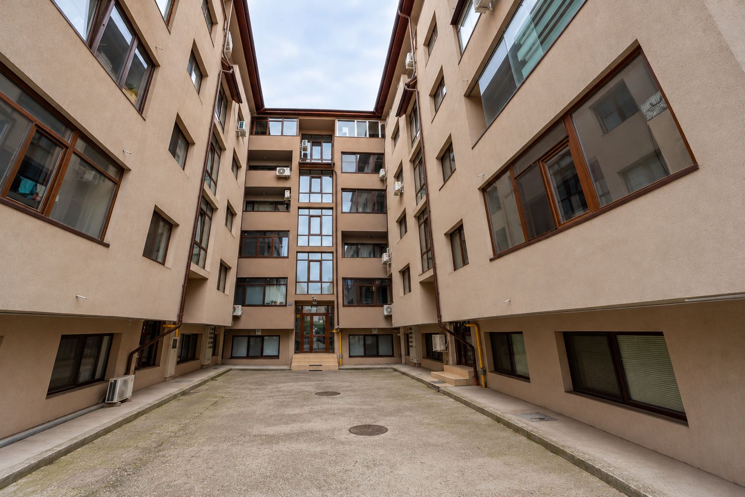 Garsoniera decomandata, 2014, mobilata si utilata, centrala, balcon - Poză 14
