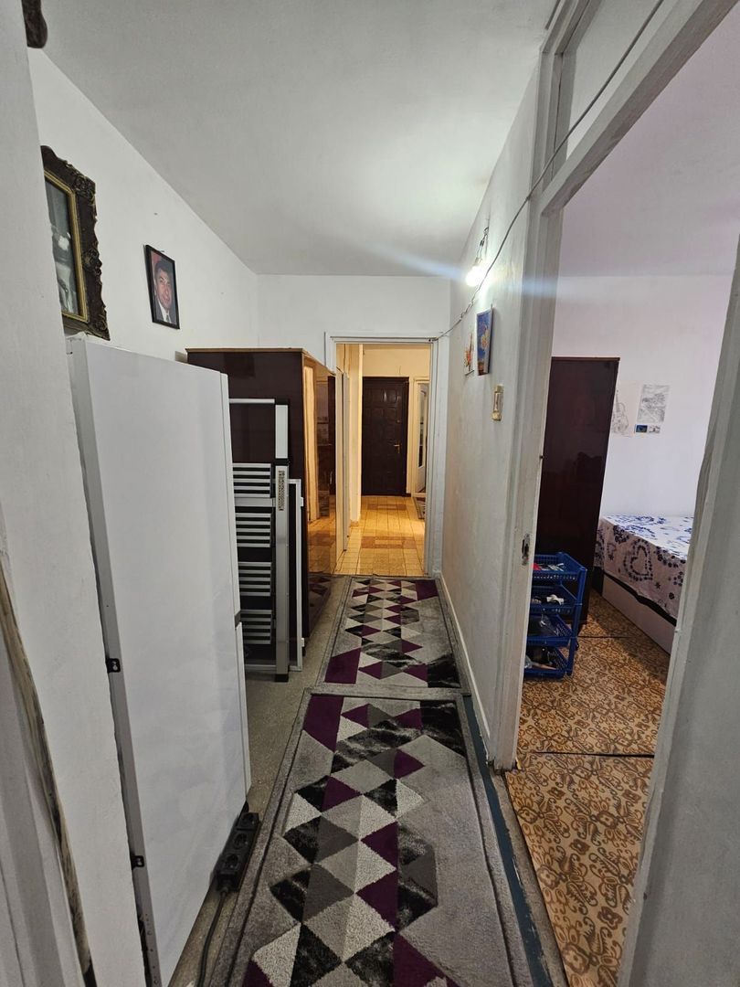 Apartament 3 camere- Lapus, zona Restaurant intim - Poză 12