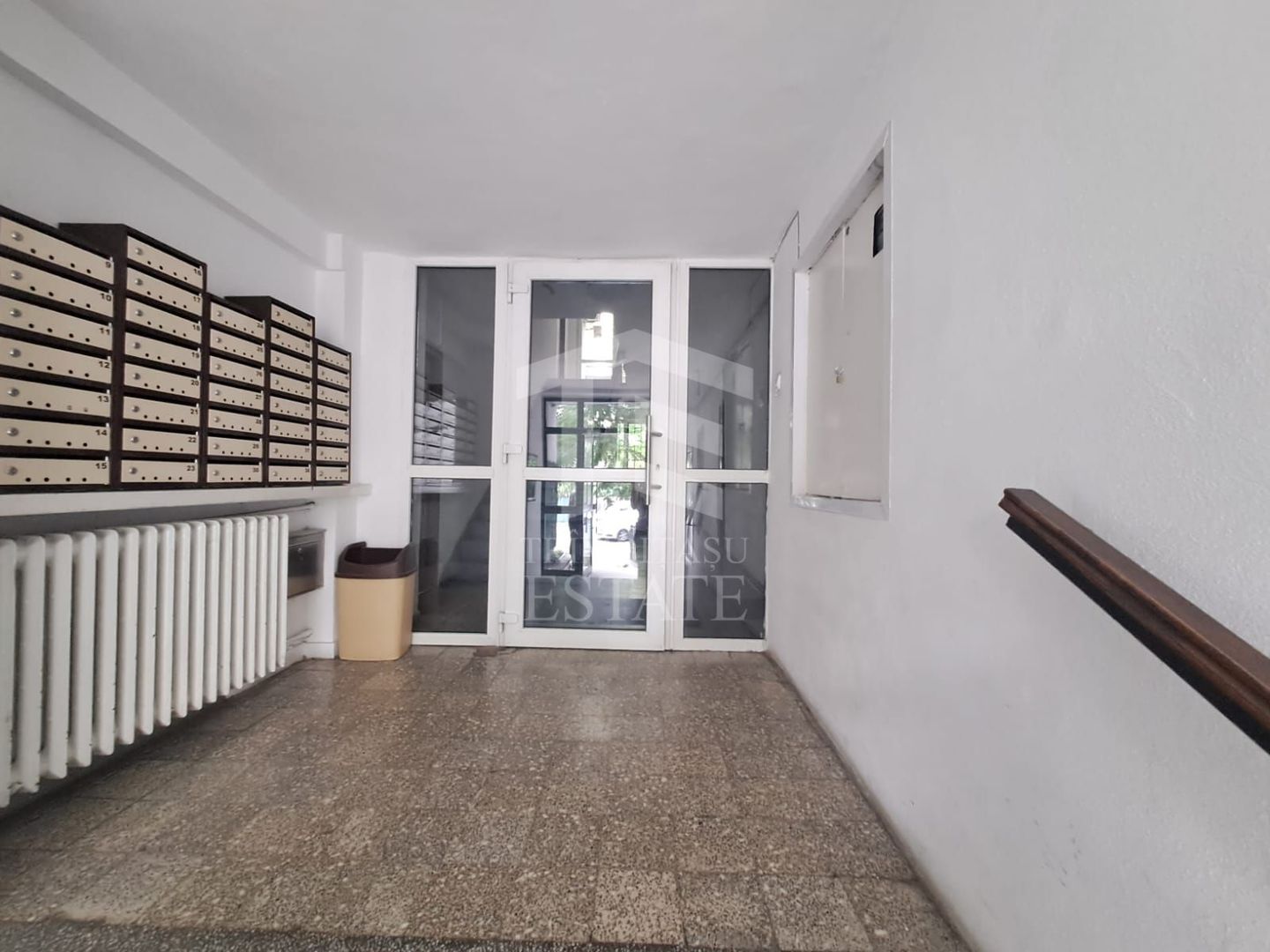 Apartament 3 camere Metrou 1 Mai - Poză 25