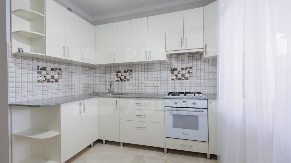 Vânzare, apartament, 2 camere , str. Alba Iulia, Buiucani - Poză 3