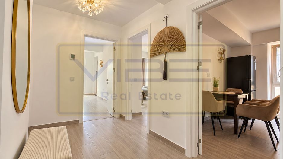 Copou- 3 camere 2 bai- decomandat- modern- parcare subterana - Poză 6