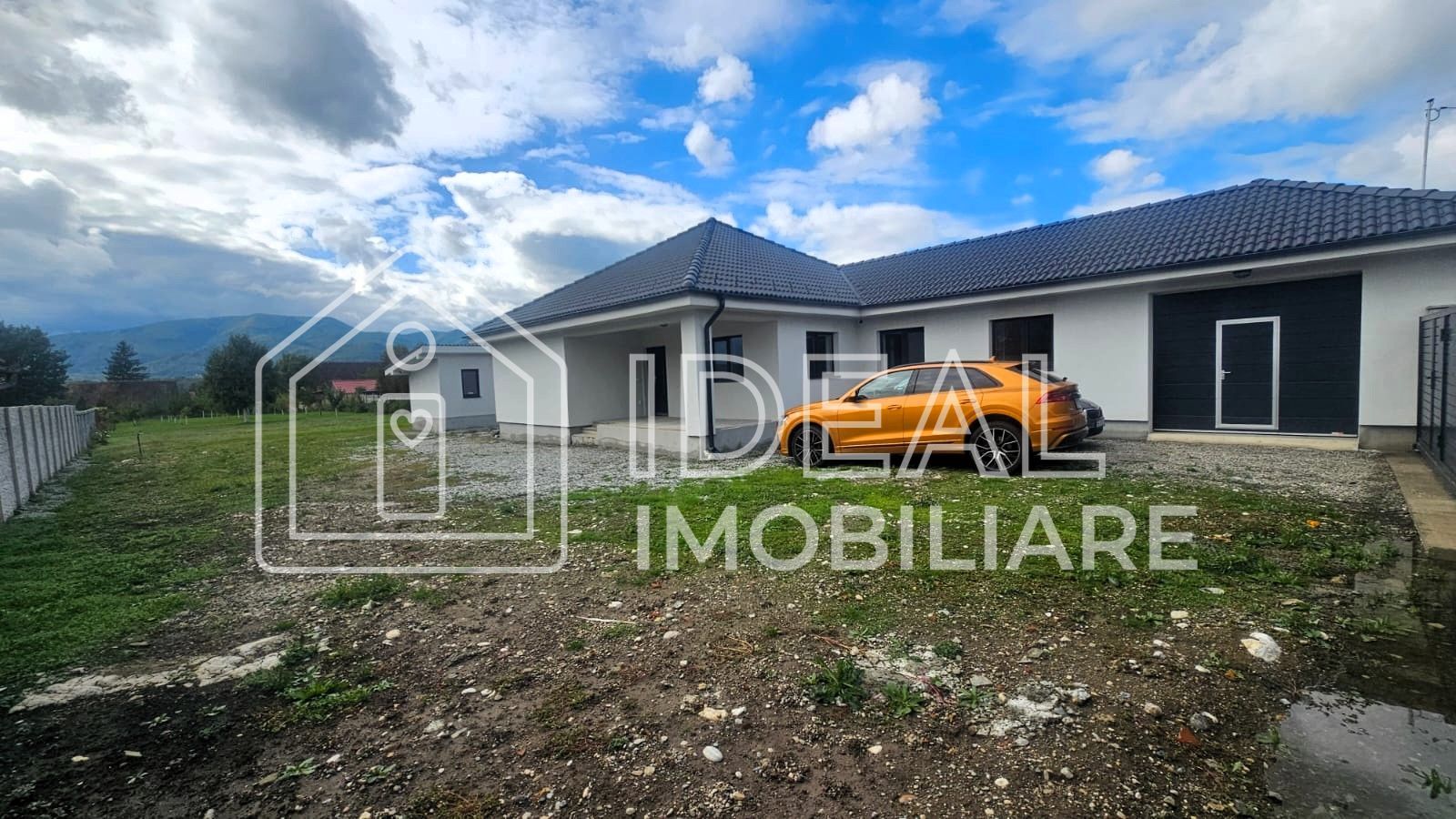 Casa Individuala pe un singur nivel cu 2200 mp de curte, in Săcel - Poză 1