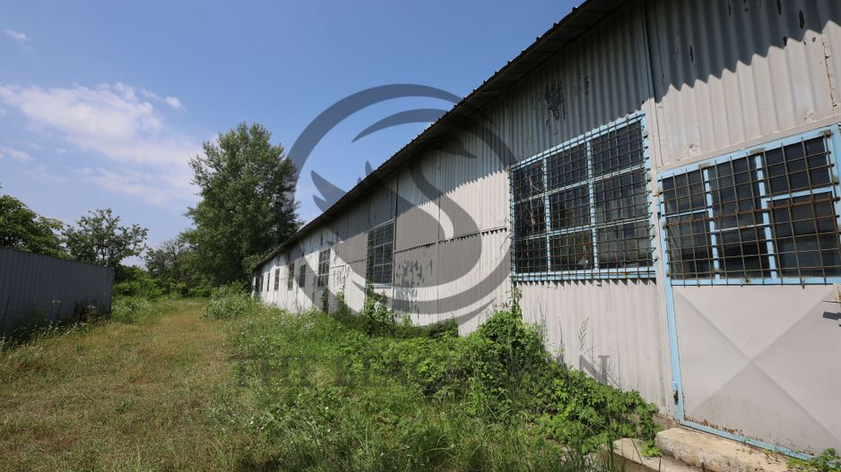 Hala de vanzare | 1.100mp I Boldesti-Scaieni - Randament anual 10% - Poză 4