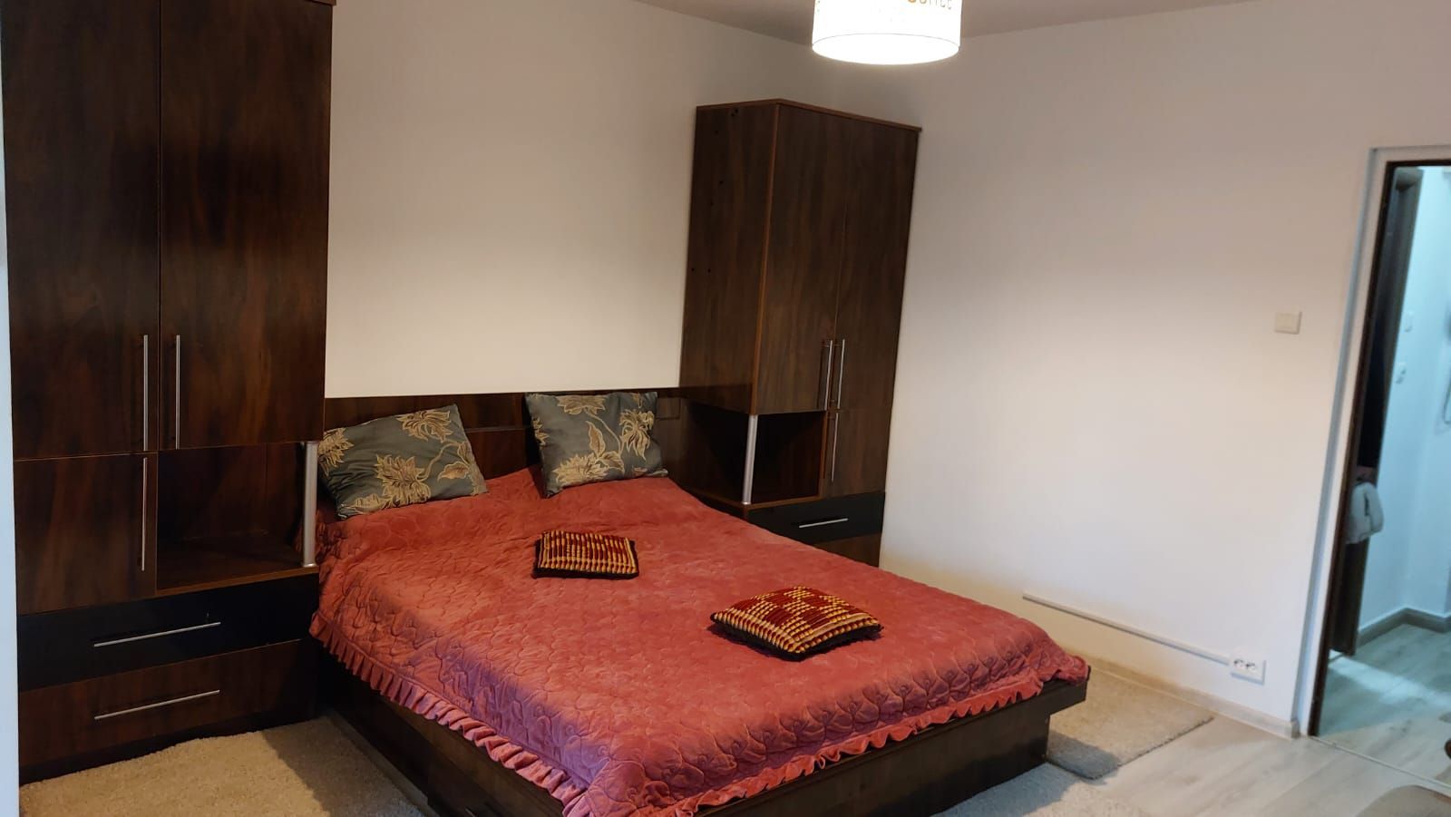 Inchiriem garsoniera zona Titan - Constantin Brancusi - Poză 2