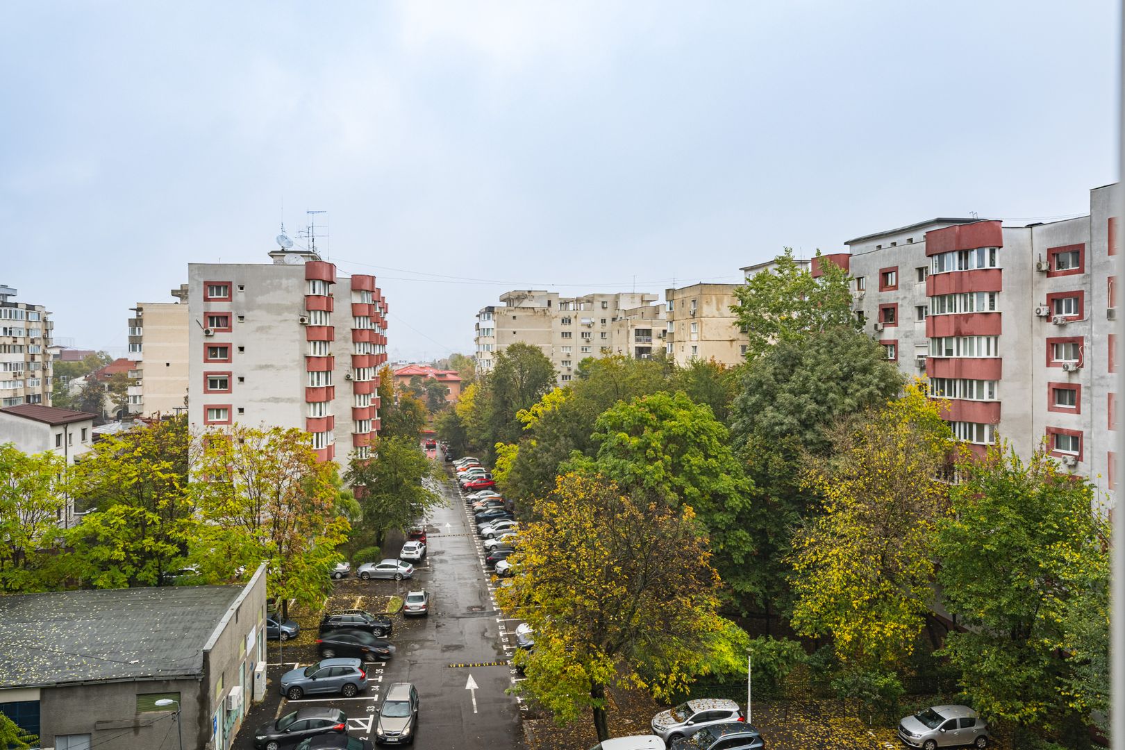 4 camere cu boiler, 13 Septembrie - Poză 8