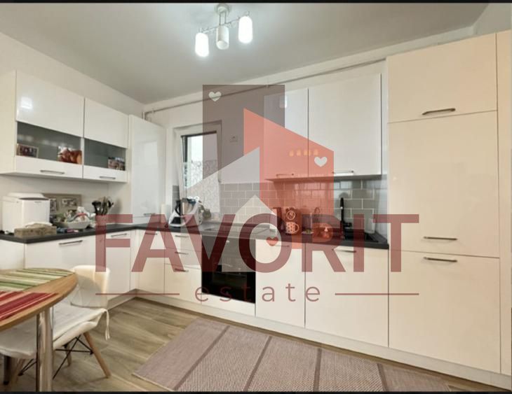 Etaj 1. Mobilat si utulat. Loc de parcare - Poză 2