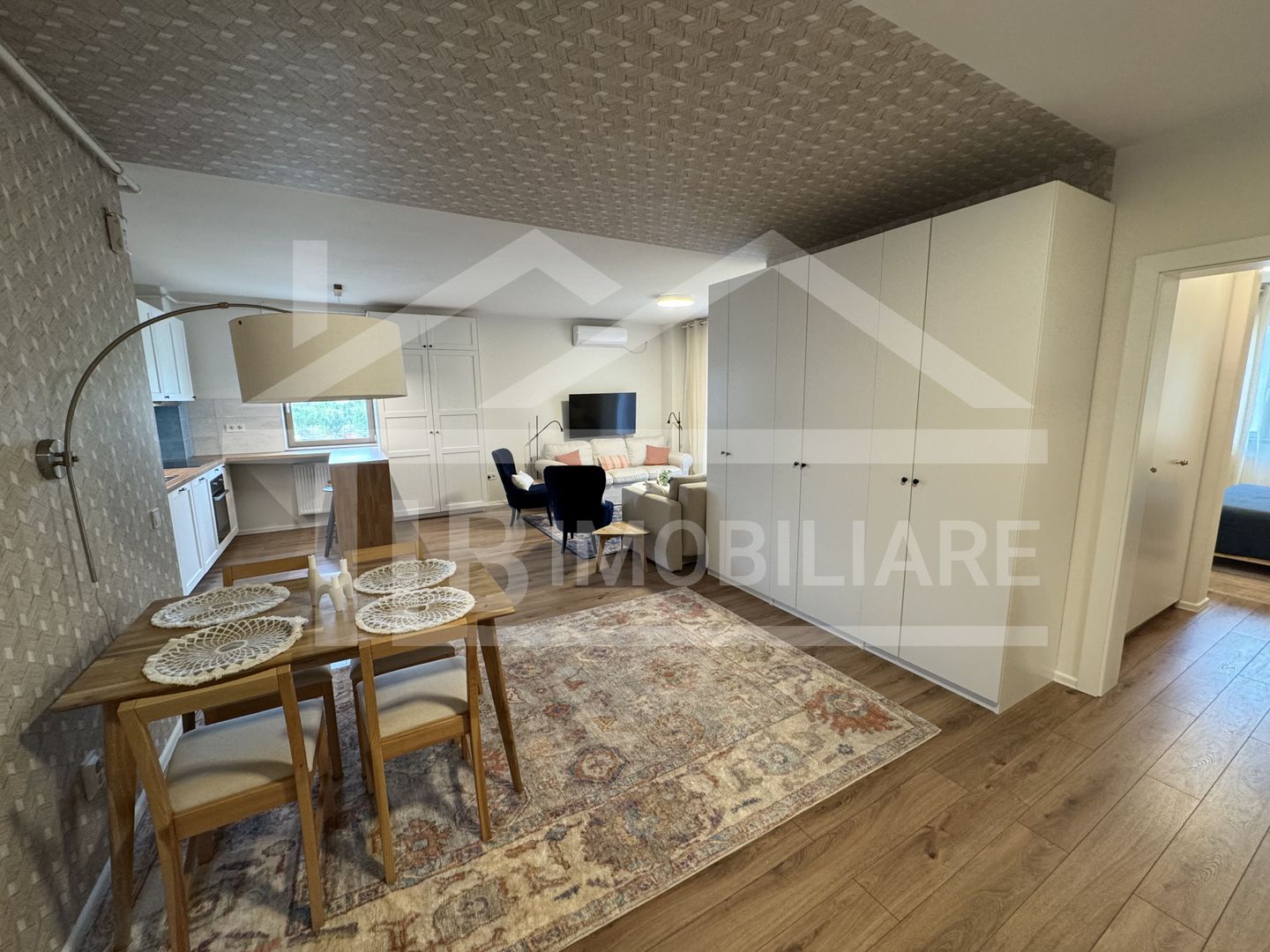 Apartament cu 2 camere, 70 mp, parcare, Zona Green Residence - Poză 5