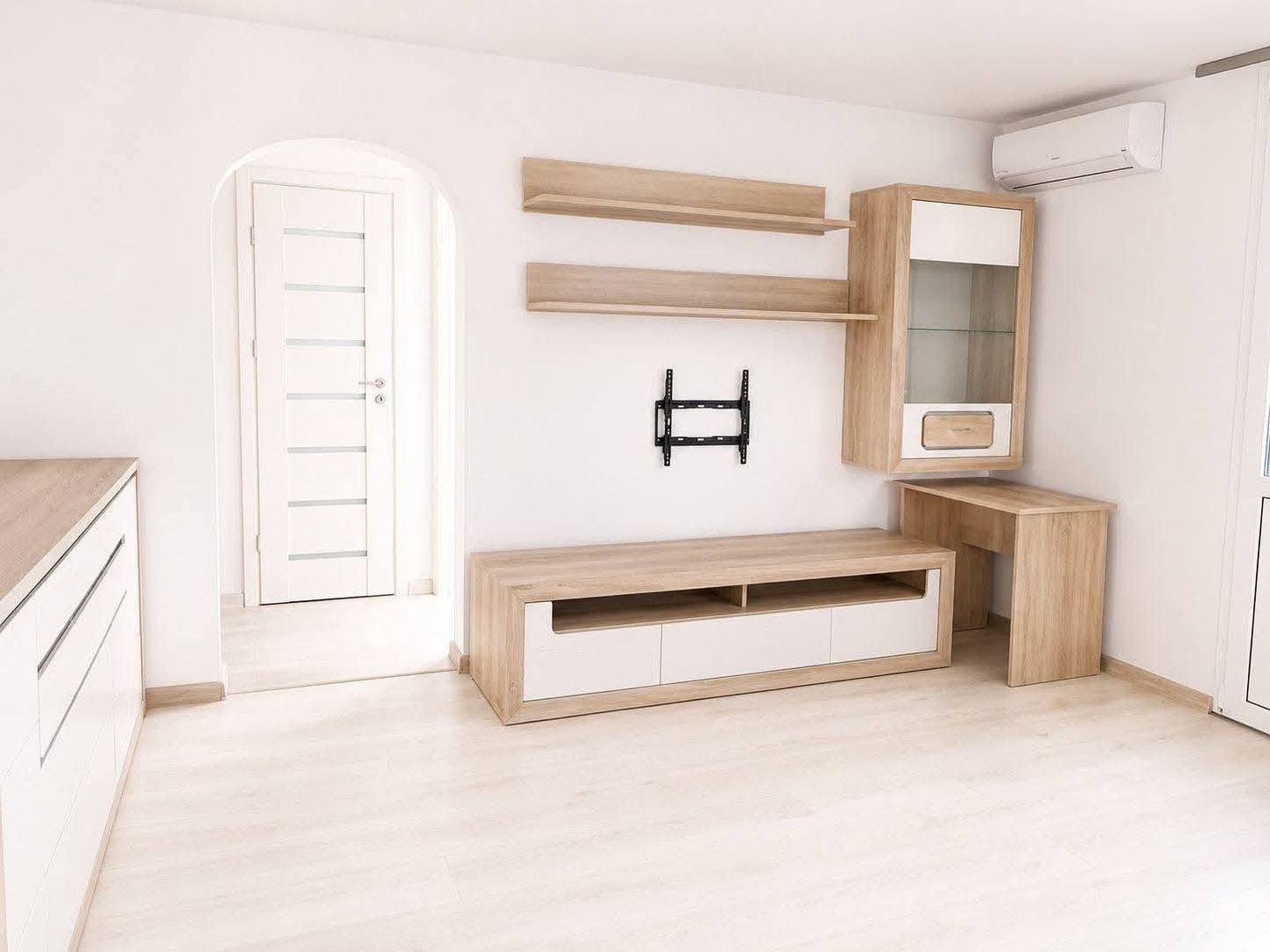 Apartament 3 camere zona Liviu Rebreanu - Barajul Bistritei - Poză 1