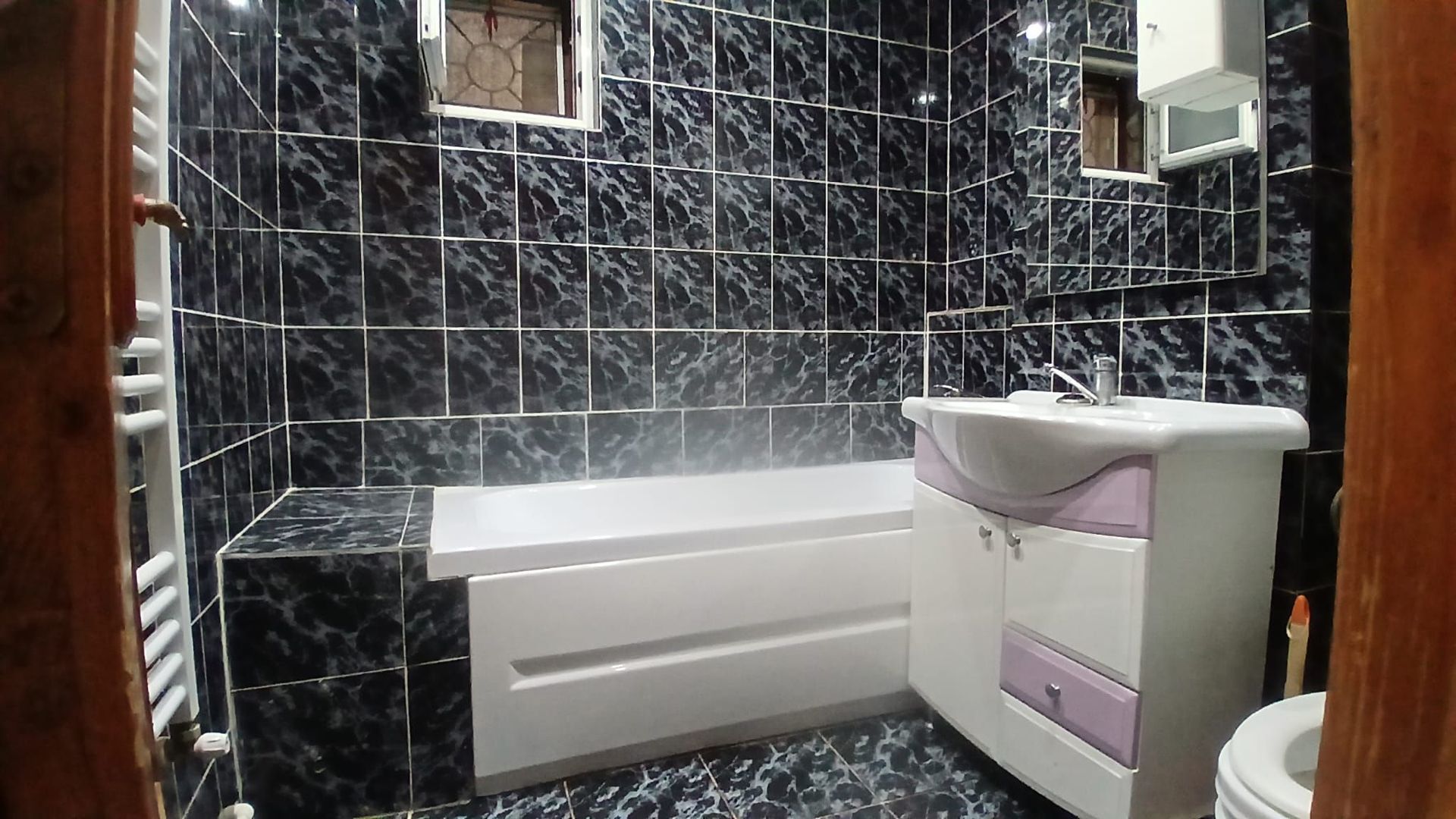 De inchiriat apartament cu 3 camere, I. C. Frimu, etaj 3, 450 euro - Poză 8