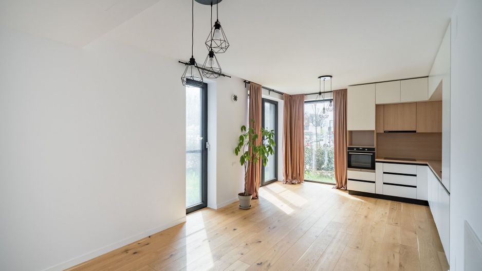 Apartament de 2 camere cu gradina RENT to BUY - Poză 10
