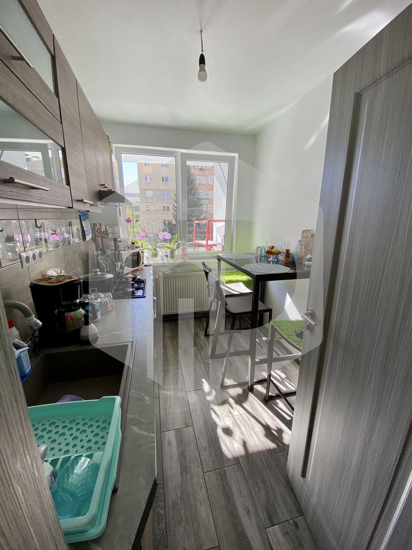 Apartament 2 camere decomandat+pivnita- Str.Mihai Viteazu- etaj 2 - Poză 2