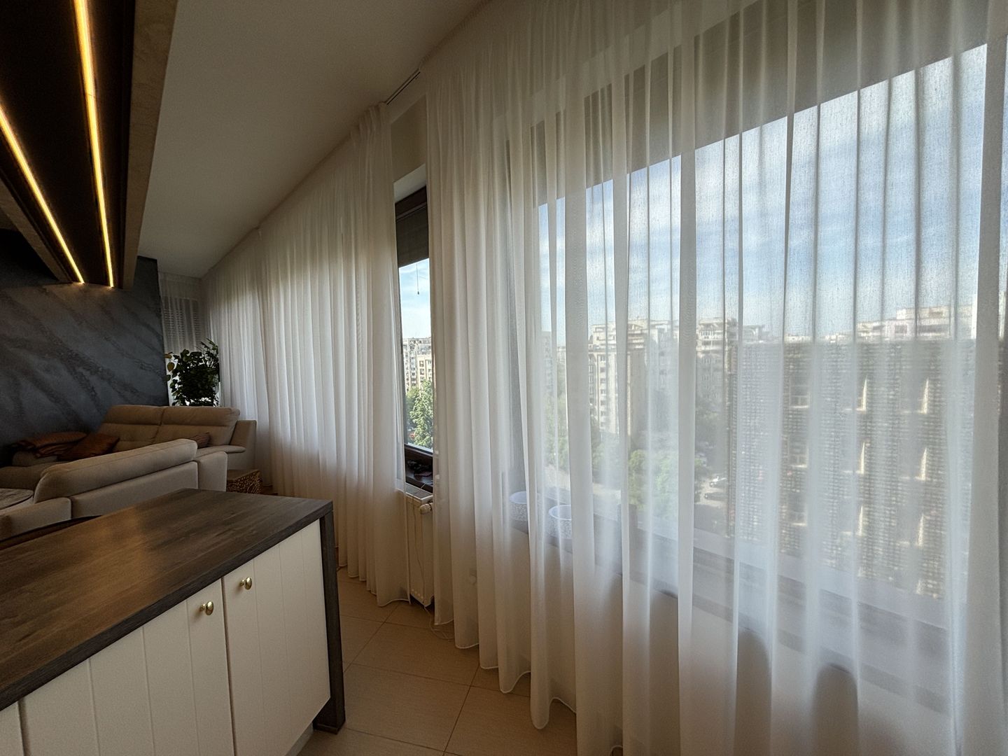 Apartament spectaculos 120 mp | Panorama către oraș | 2 Locuri Parcare - Poză 23