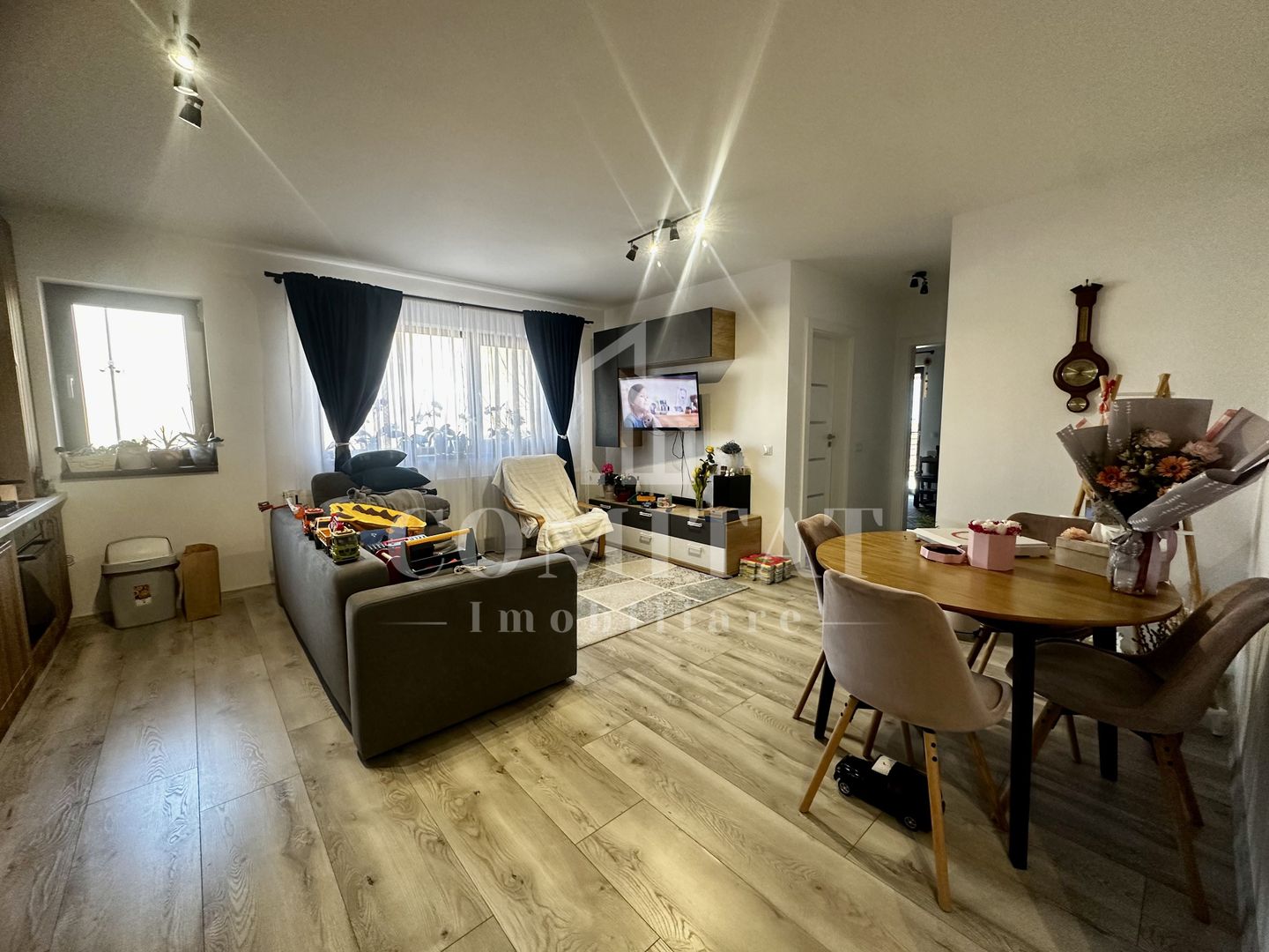 Apartament cu grădină | Loc de parcare | Zona Str Stejarului - Poză 7