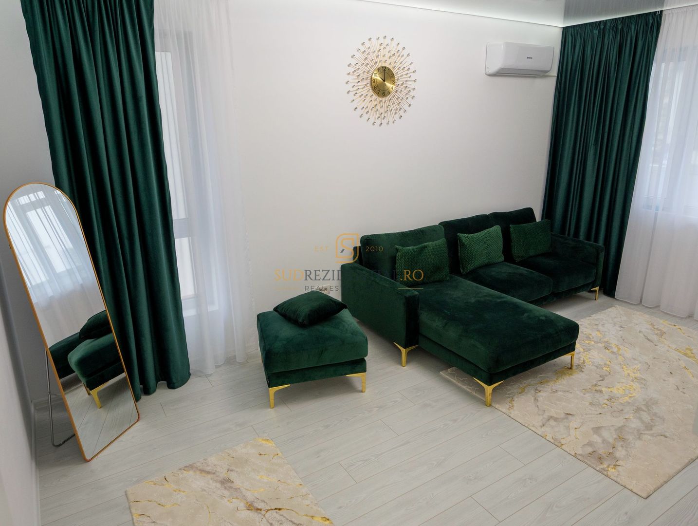 Apartament 2 camere, mobilat si utilat, etaj 2, parcare inclusa, Salaj - Poză 1