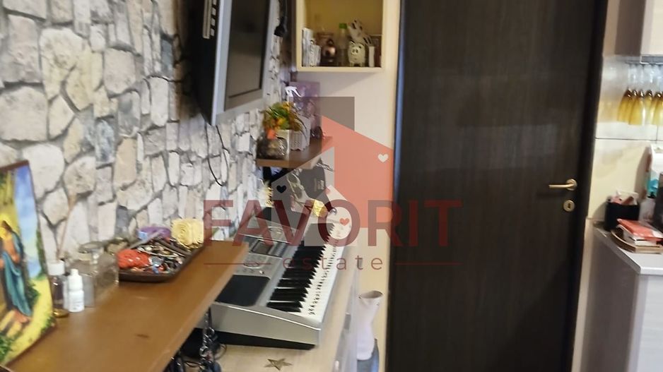 2 camere, semidecomandat | etaj 5 | centrala proprie | 2 balcoane | zona buna - Poză 5