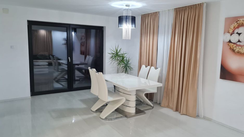 Casa premium cu piscina, panouri solare si teren de 520 mp – Giarmata Vii - Poză 15