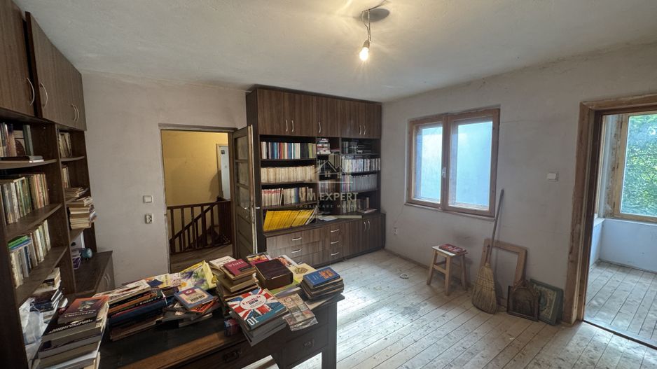 VILA 6 CAMERE, CAMPULUNG, TEREN 196 MP - Poză 19