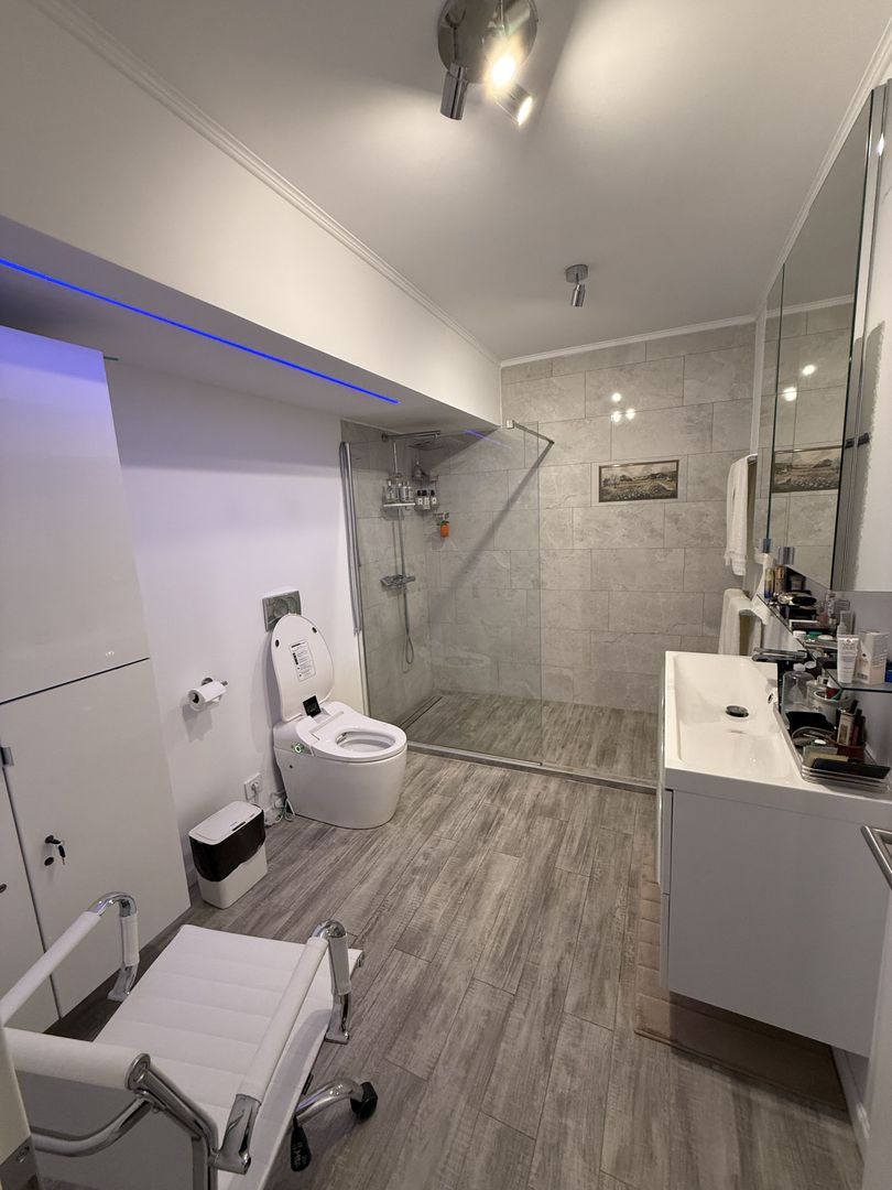 Vila în stil American - Total independentă energetic, garaj + terasă! - Poză 14