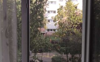 Vand apartament 4 camere zona Titan-Auchan/Ozana - Poză 3