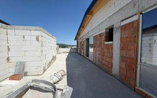 Penthouse 100 mp utili 70 mp terase | Zona Selimbar | - Poză 12