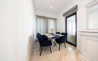 Sanpetru ,Subcetate-Casa 4 camere,3 bai+480 mp teren - Poză 5