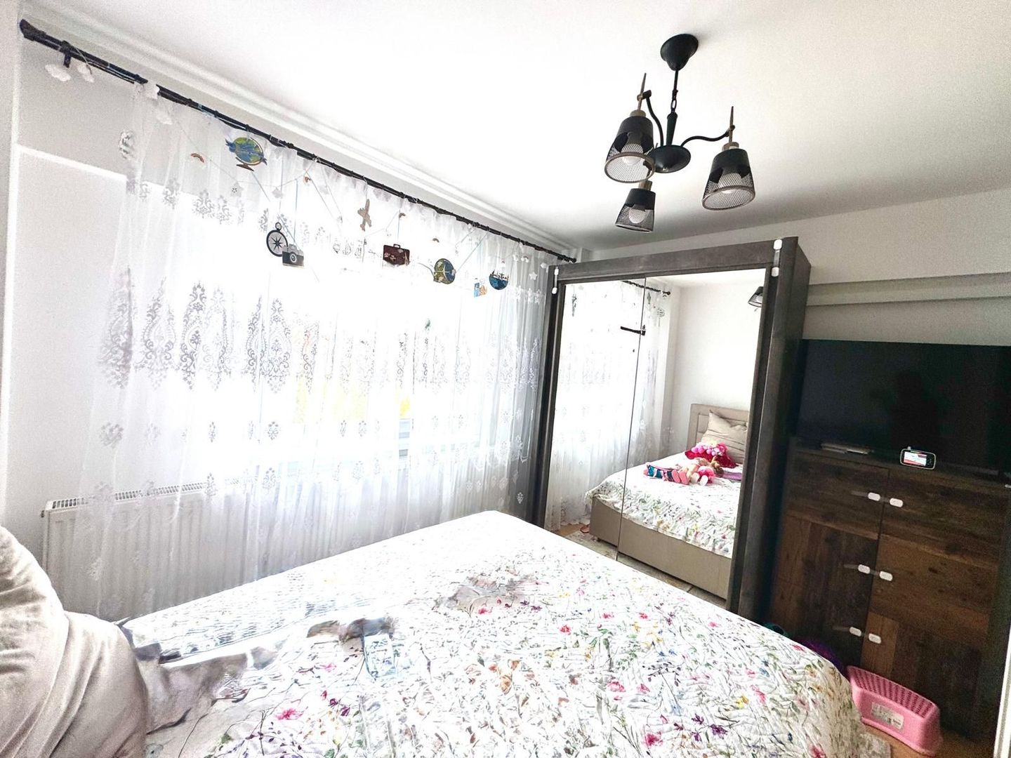 Apartament 2 camere decomandat, etaj intermediar Calea Dumbravii - Poză 2
