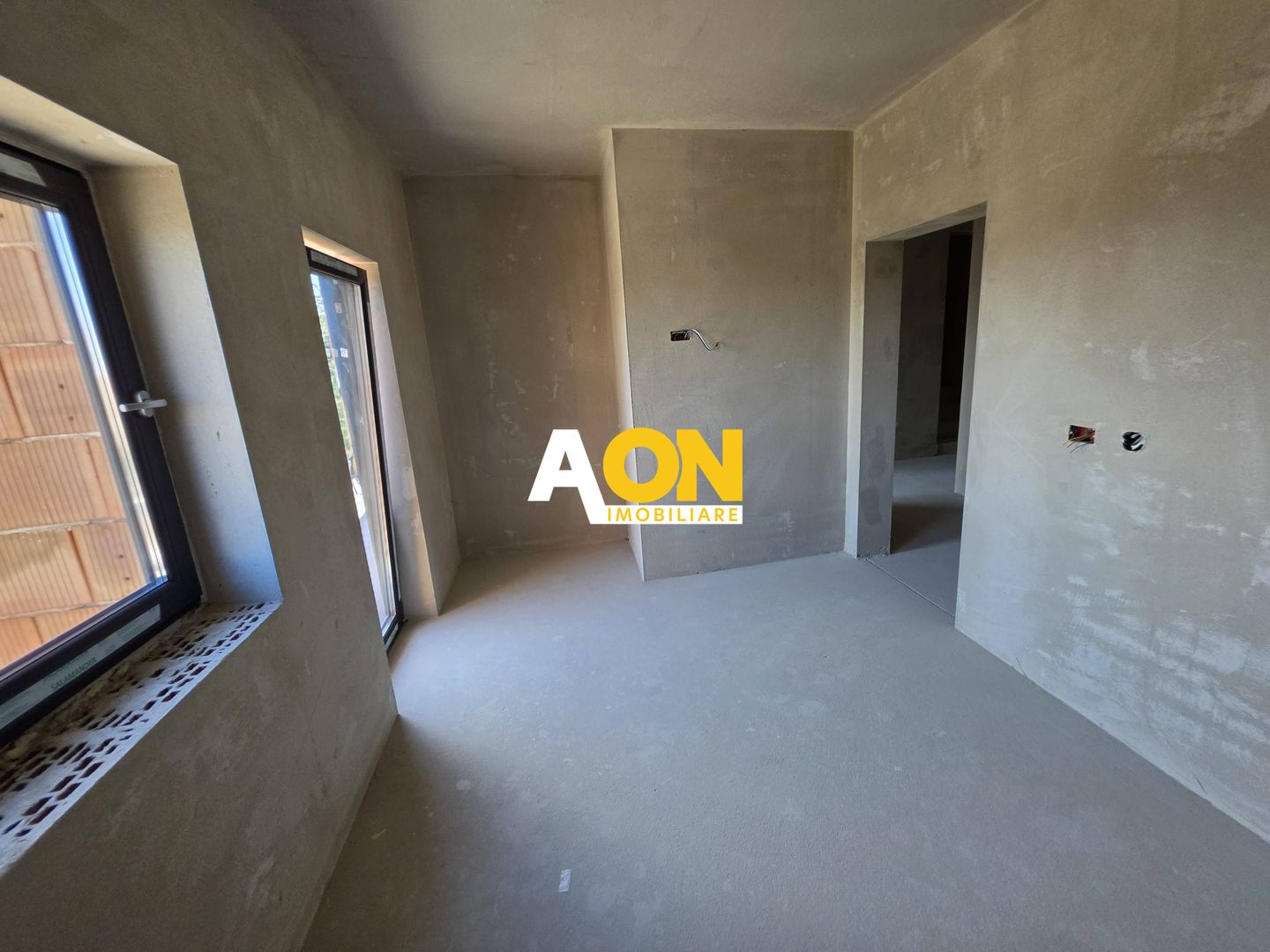 Duplex semifinisat, 4 camere,  250 mp teren, zona Schit - Poză 24